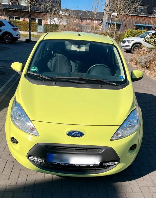 Grün Gebraucht 2012 Ford Ka Trend Kleinwagen | 3.900 € (Fairer Preis) - Bild 1/4