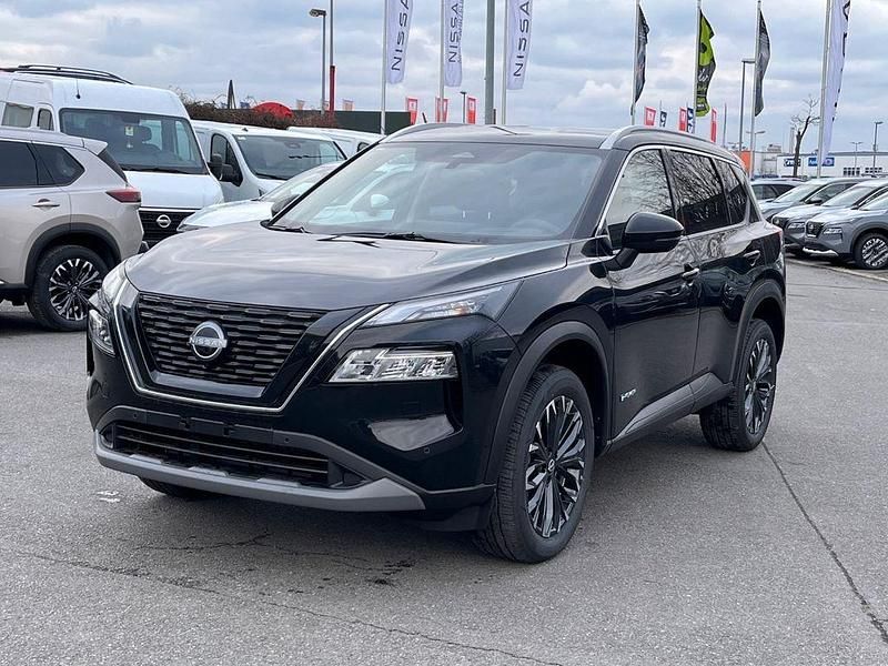 Neu Nissan X-Trail 163 PS (119 kW) 2025 Black pearl SUV