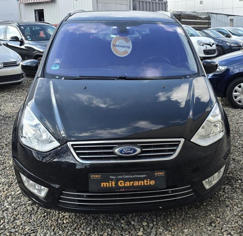 Schwarz Gebraucht 2010 Ford Galaxy Titanium Van / Kleinbus | 9.990 € (Teuer) - Bild 1/4