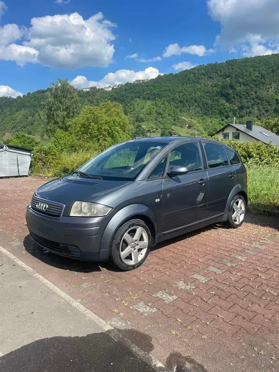 Occasion Audi A2 75 ch (55 kW) 2005 Gris Citadine