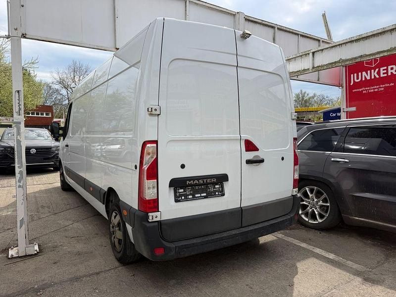 Gebraucht Renault Master 179 PS (131 kW) 2023 Weiß Van / Kleinbus