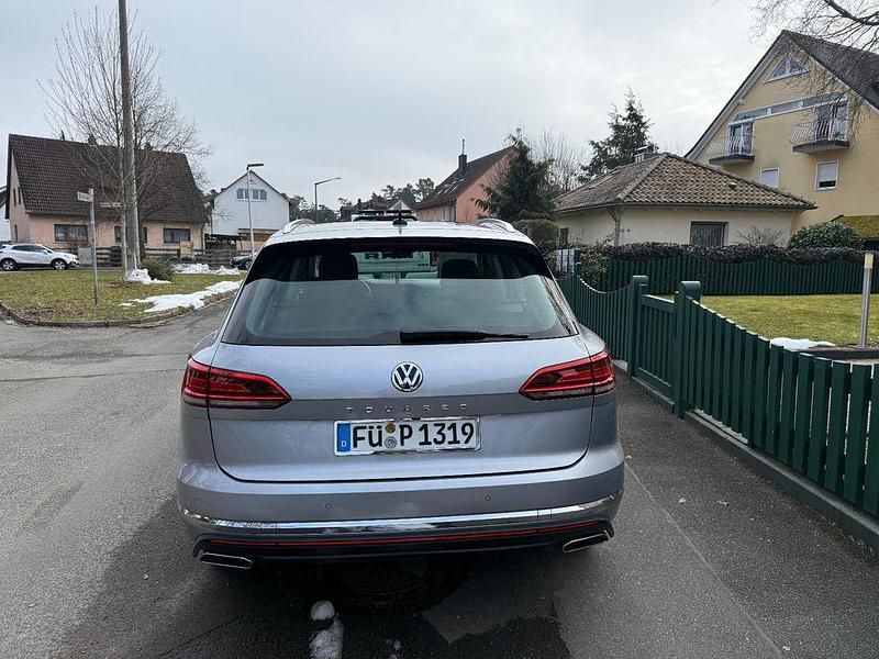 Gebraucht VW Touareg 421 PS (309 kW) 2019 Silber SUV