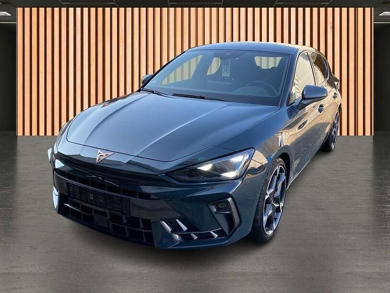 Gebraucht Cupra Leon VZ 301 PS (221 kW) 2024 Blau Limousine