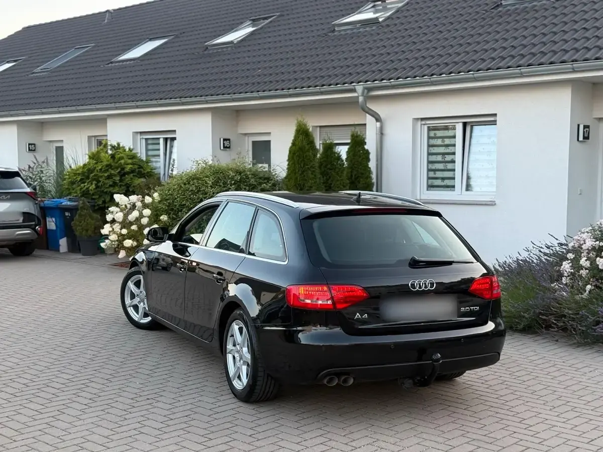 Gebraucht Audi A4 Ambition 170 PS (125 kW) 2010 Schwarz Kombi