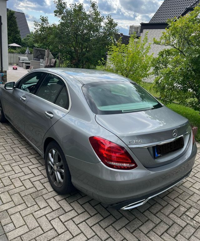 Gebraucht Mercedes C180 Edition 156 PS (114 kW) 2016 Silber Limousine