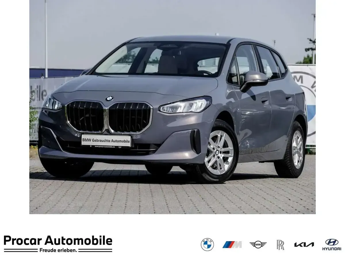 Gebraucht BMW 216 Sport Line 122 PS (89 kW) 2023 Coupé