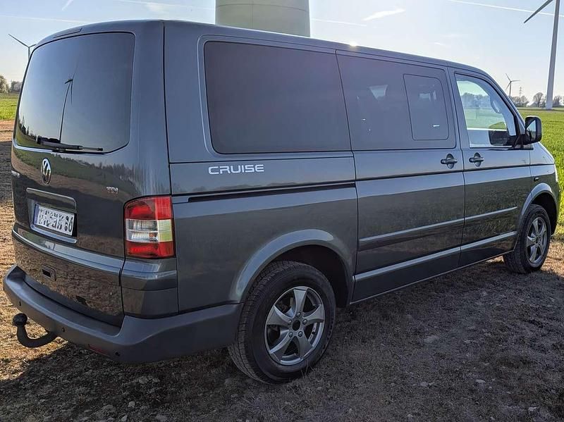 Blau Gebraucht 2006 VW T5 Van | 12.500 € (Etwas zu teuer) - Bild 1/4