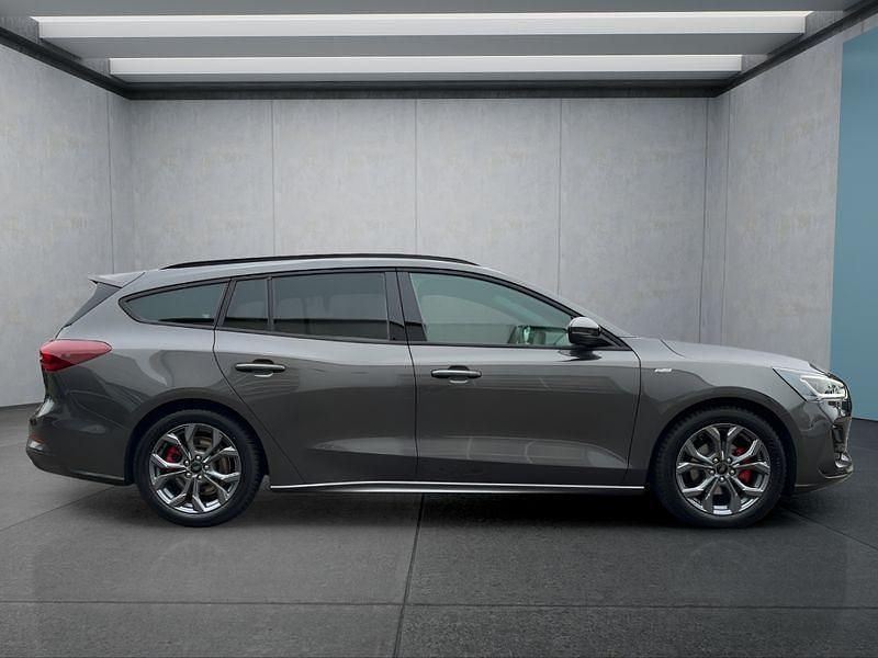 Neu Ford Focus ST-Line X 155 PS (114 kW) 2025 Grau Kombi