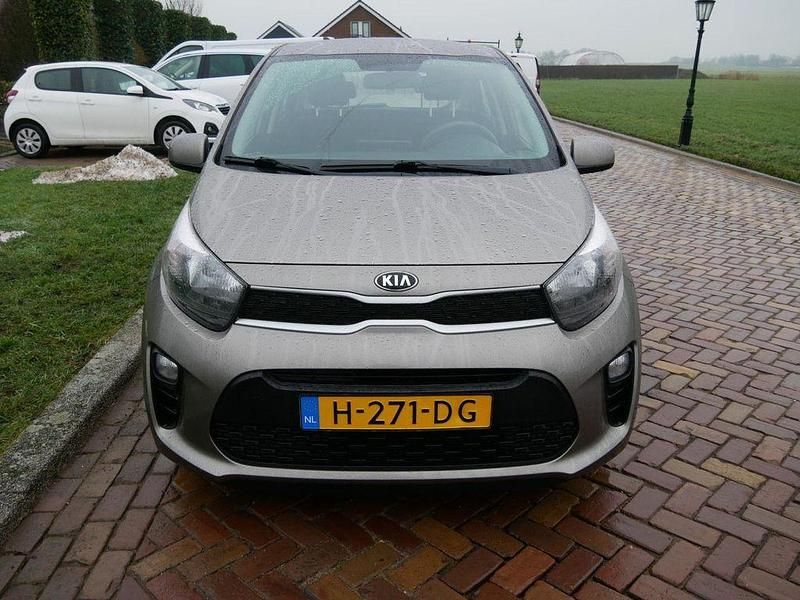 Gebraucht Kia Picanto 67 PS (49 kW) 2020 Grau Kleinwagen