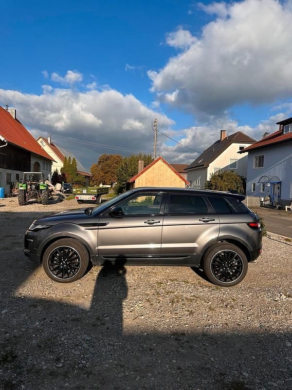 Gebraucht Land Rover Range Rover evoque 150 PS (110 kW) 2018 SUV