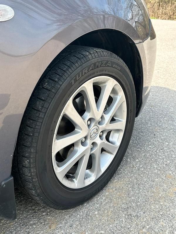 Gebraucht Mazda 3 105 PS (77 kW) 2008 Kleinwagen