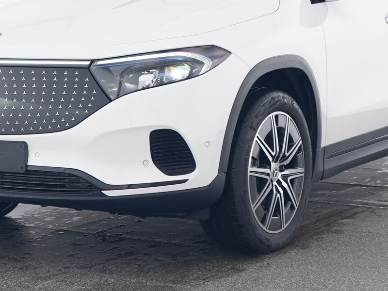Gebraucht Mercedes EQA250 Electric Art 139 kW (190 PS) 2024 Andere farbe SUV