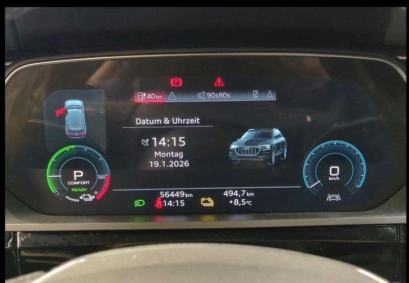 Gebraucht Audi e-tron Sport 369 kW (503 PS) 2022 Schwarz SUV