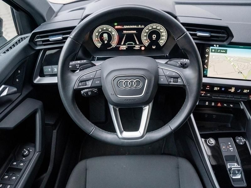 Gebraucht Audi A3 Advanced Plus 150 PS (110 kW) 2023 Grau Limousine