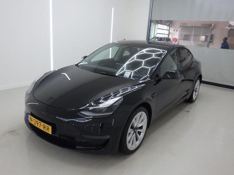 Schwarz Gebraucht 2021 Tesla Model 3 Long Range AWD Limousine | 25.900 € (Fairer Preis) - Bild 1/4