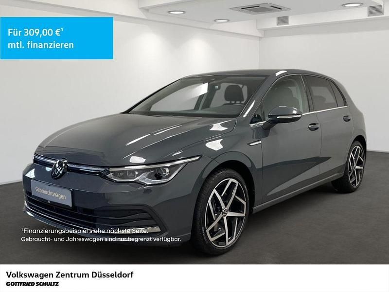 Gebraucht VW Golf VIII Style 190 PS (139 kW) 2023 Grau Limousine