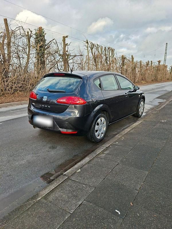 Usata Seat Leon 102 CV (75 kW) 2006 Utilitaria