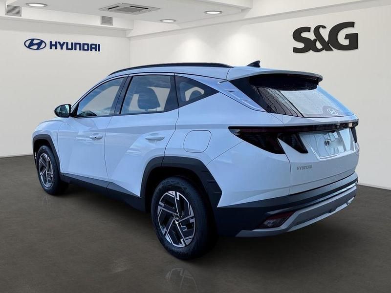 Neu Hyundai Tucson Select 150 PS (110 kW) 2026 Sol (weiss SUV