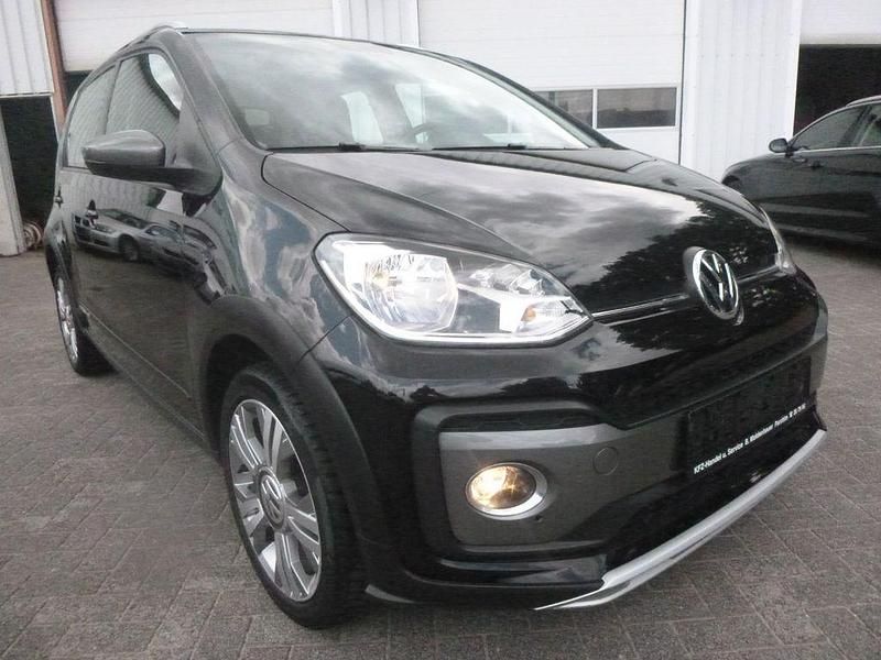 Schwarz Gebraucht 2017 VW cross up! Kleinwagen | 8.799 € (Fairer Preis) - Bild 1/4