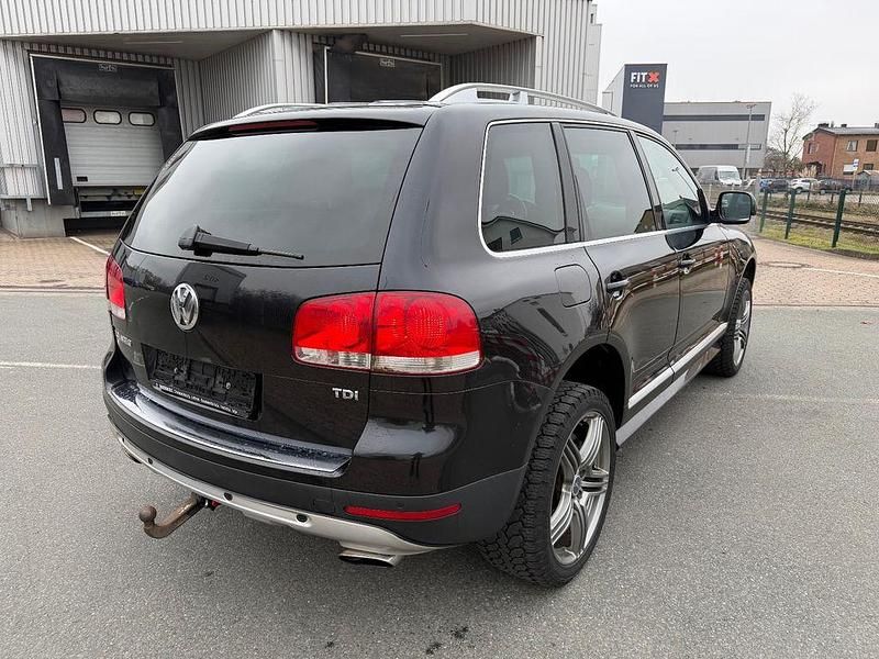 Gebraucht VW Touareg 224 PS (164 kW) 2006 Schwarz SUV