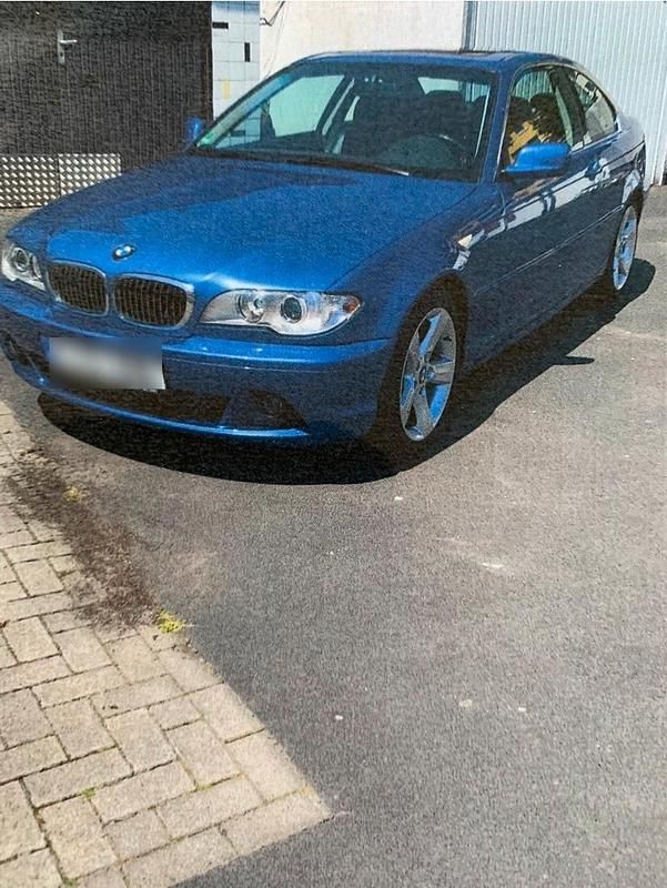 Blau Gebraucht 2004 BMW 330 Coupé | 9.800 € (Fairer Preis) - Bild 1/4
