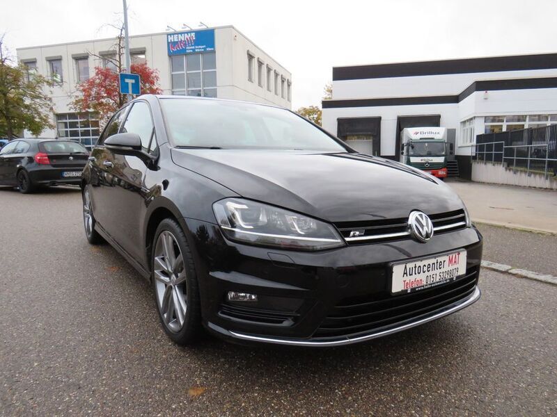 Gebraucht VW Golf VII LOUNGE 110 PS (80 kW) 2015 Schwarz Limousine