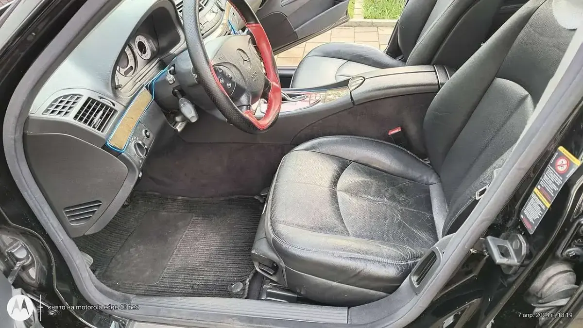 Gebraucht Mercedes E320 Avantgarde 204 PS (150 kW) 2004 Schwarz Kombi