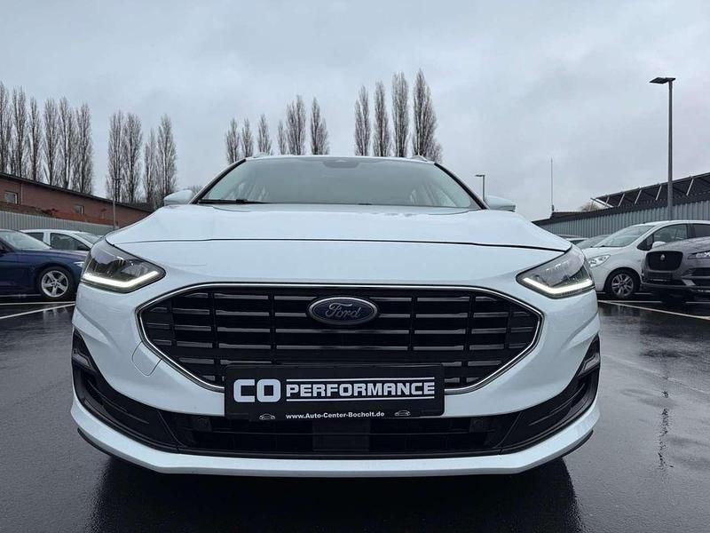 Gebraucht Ford Focus Style 125 PS (91 kW) 2022 Weiß Kombi