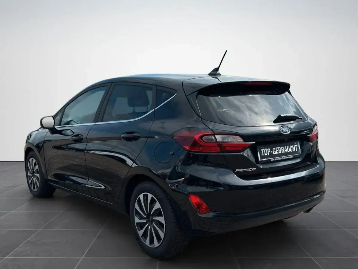 Gebraucht Ford Fiesta Titanium 125 PS (91 kW) 2023 Schwarz Kleinwagen