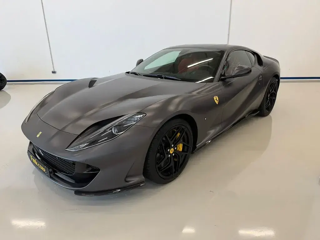 Gebraucht Ferrari 812 799 PS (587 kW) 2019 Grau