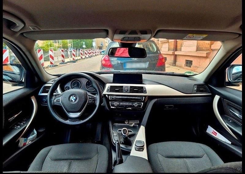 Gebraucht BMW 320 Efficient Dynamics 163 PS (119 kW) 2015 Kombi