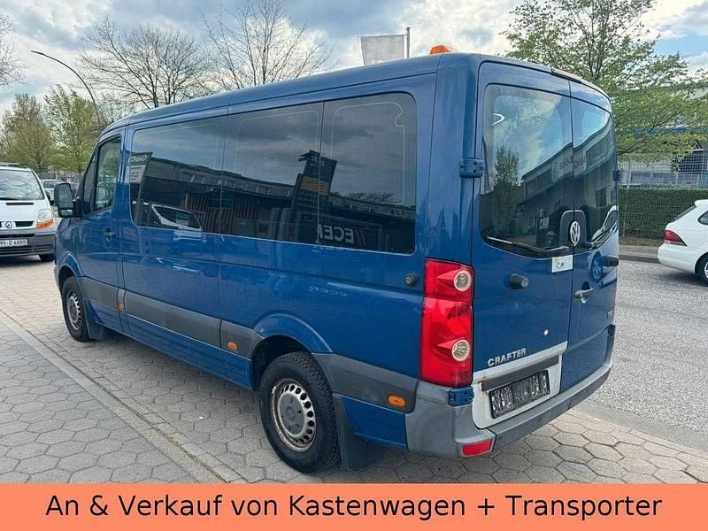 Second-hand VW Crafter 109 CP (80 kW) 2010 Albastru Van
