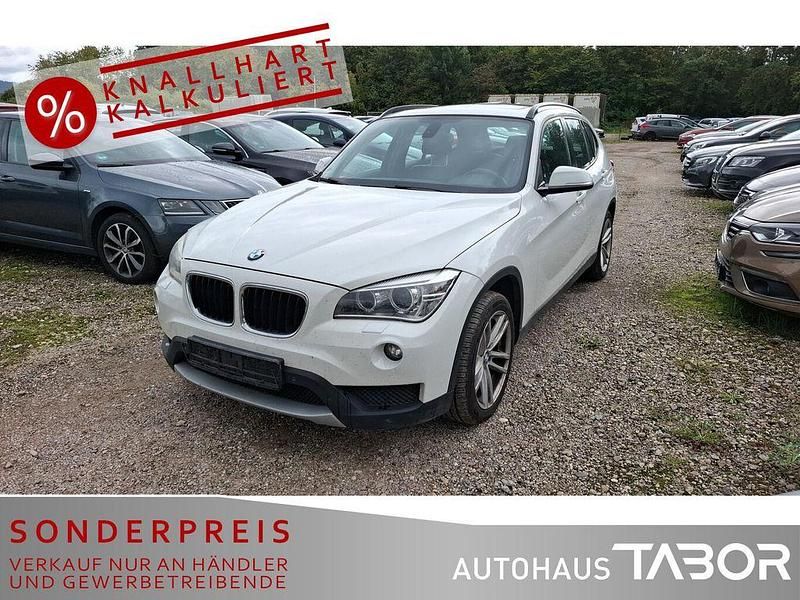 Alpinweiss iii Gebraucht 2012 BMW X1 Sport Line SUV | 6.785 € (Etwas zu teuer) - Bild 1/4