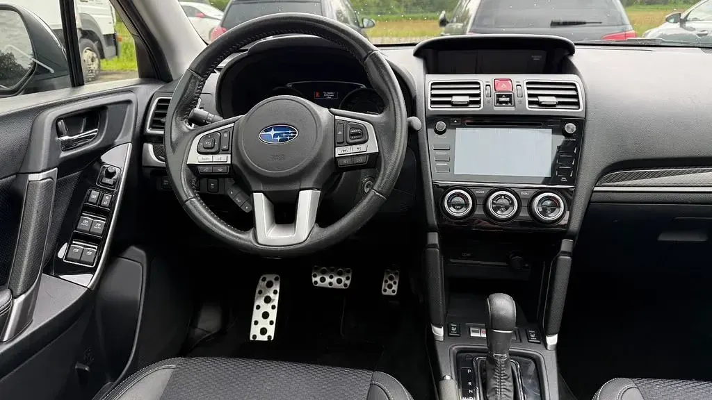 Gebraucht Subaru Forester Exclusive+ 150 PS (110 kW) 2019 Schwarz SUV