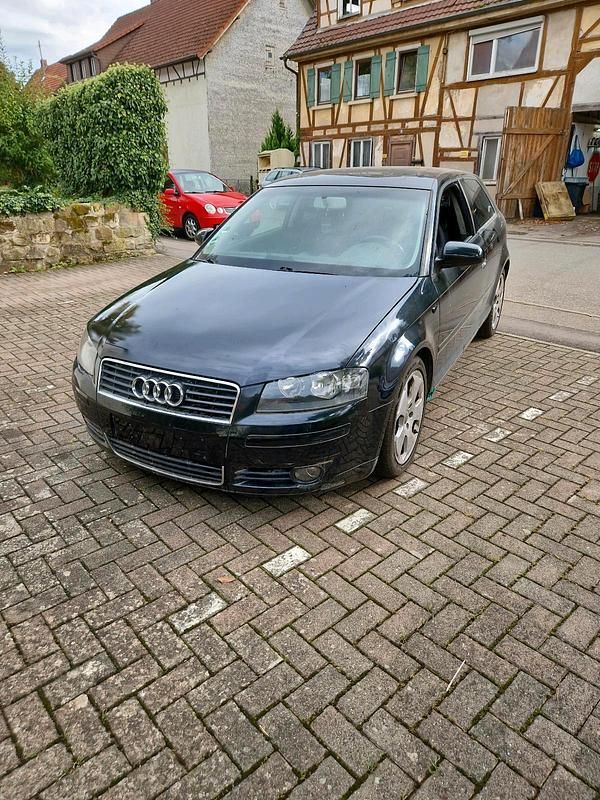 Schwarz Gebraucht 2004 Audi A3 Coupé | 600 € (Superpreis) - Bild 1/4