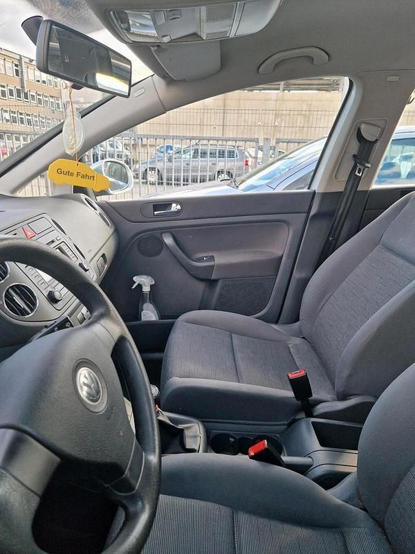 Usata VW Golf IV 2005 Argento Utilitaria