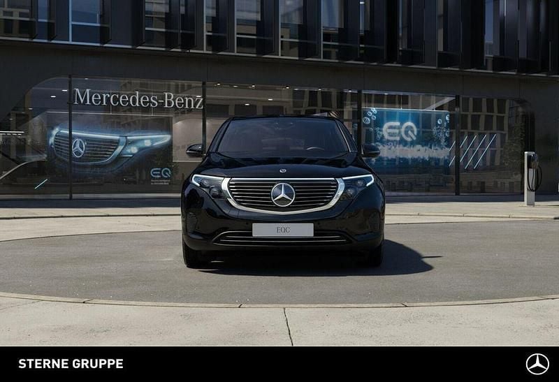 Gebraucht Mercedes EQC400 300 kW (408 PS) 2023 Unilack schwarz SUV