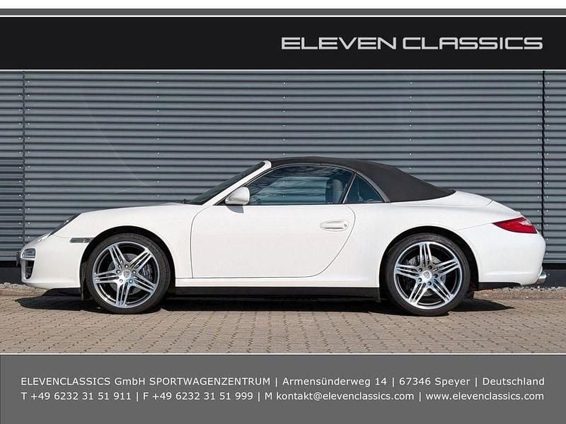 Weiß Gebraucht 2010 Porsche 911 Carrera 4 Cabriolet Cabrio | 65.300 € (Teuer) - Bild 1/4