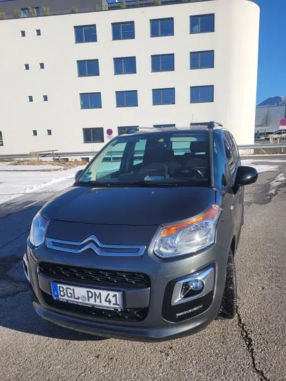 Gebraucht Citroën C3 Picasso PureTech 110 PS (80 kW) 2017 Grau Van / Kleinbus