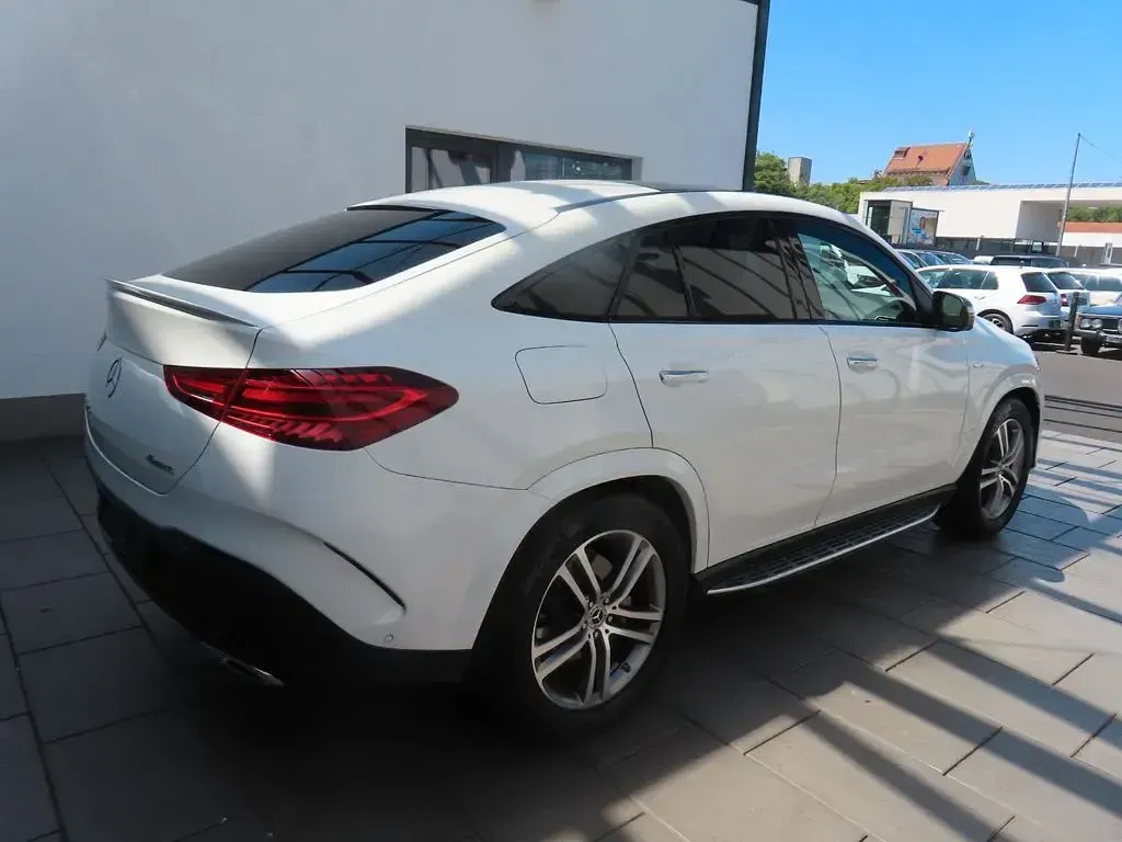 Gebraucht Mercedes GLE400 AMG 252 PS (185 kW) 2025 Weiß SUV