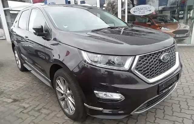 Second-hand Ford Edge Vignale 209 CP (153 kW) 2016 Negru SUV