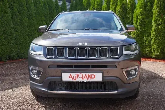 Gebraucht Jeep Compass Limited 170 PS (125 kW) 2019 Grau SUV
