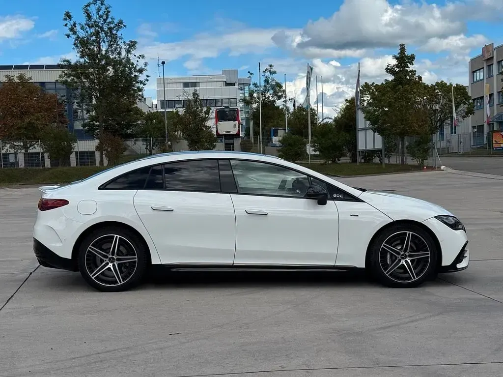 Gebraucht Mercedes EQE AMG 53 459 kW (625 PS) 2022 Weiß Limousine