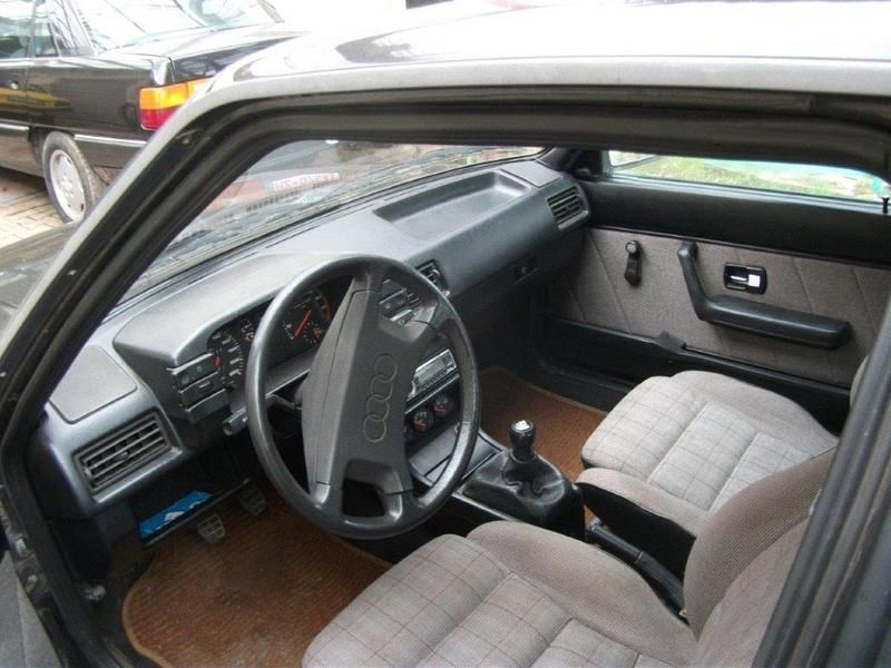 Gebraucht Audi 80 112 PS (82 kW) 1984 Schwarz Limousine