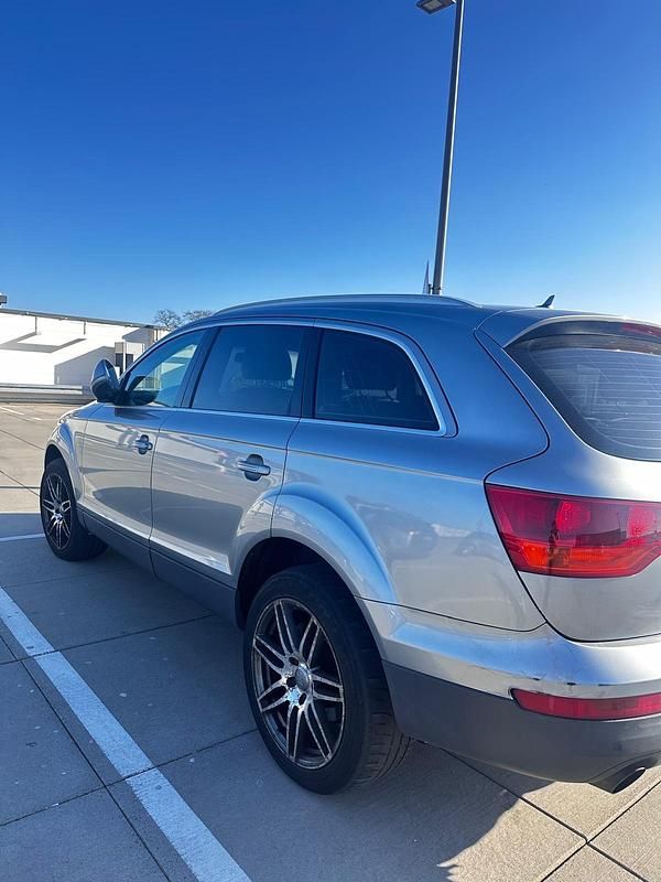 Gebraucht Audi Q7 245 PS (180 kW) 2008 Grau SUV