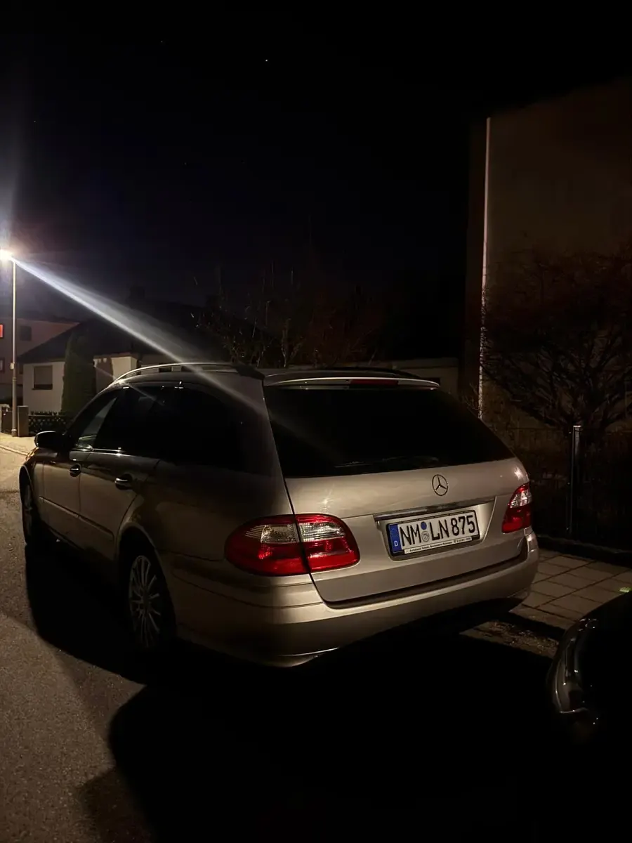 Używany Mercedes E280 190 KM (139 kW) 2005 Szary Kombi