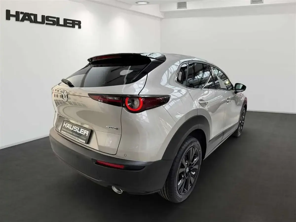 Neu Mazda CX-30 Homura-Line 186 PS (136 kW) 2026 Grau SUV