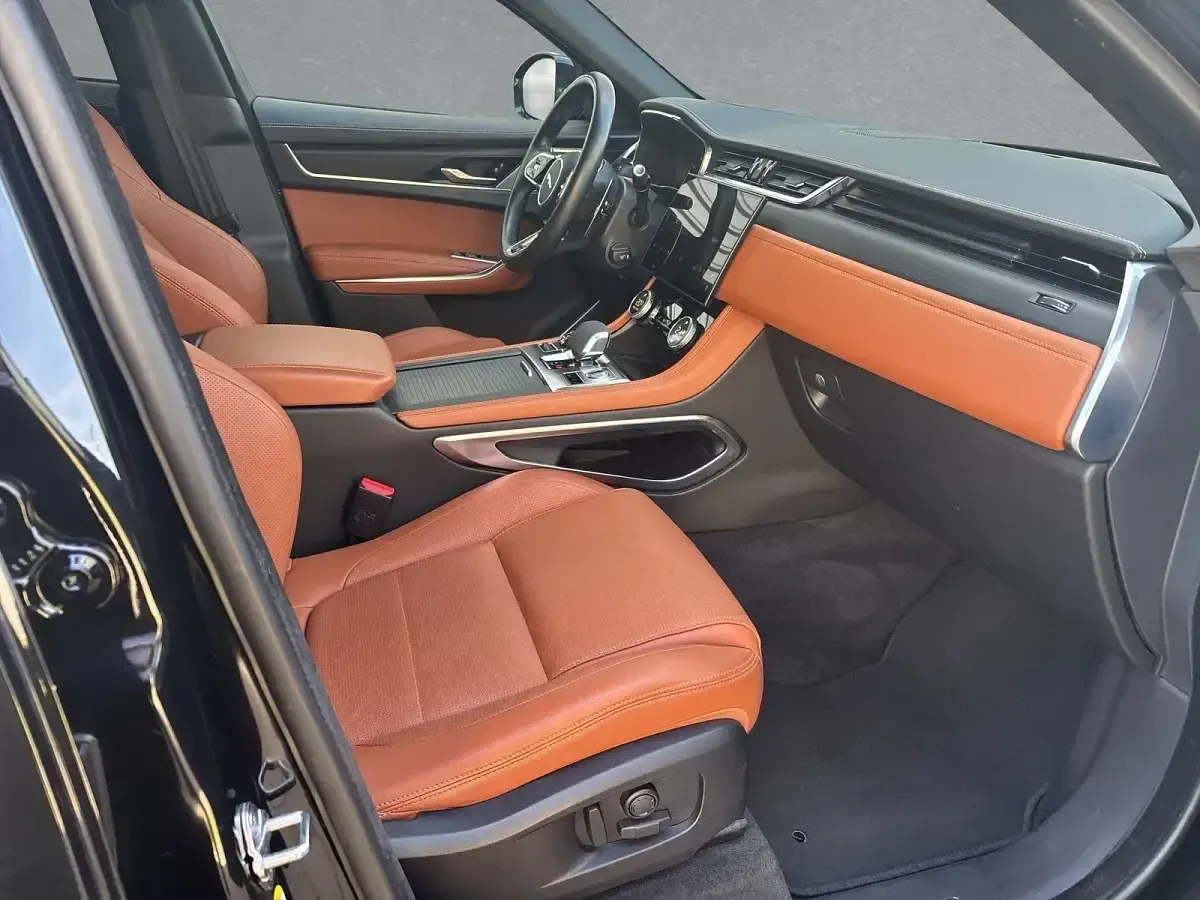Gebraucht Jaguar F-Pace R 204 PS (150 kW) 2023 Andere SUV