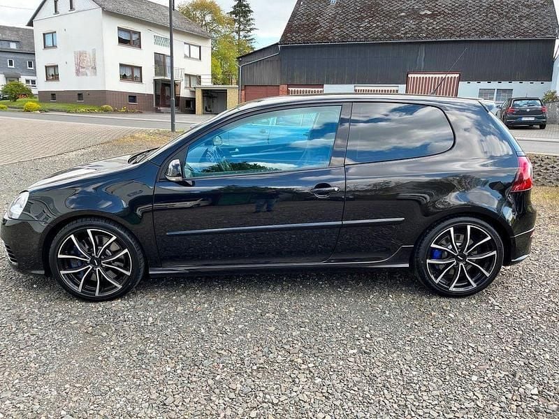 Gebraucht VW Golf VI R 250 PS (183 kW) 2008 Schwarz Kleinwagen