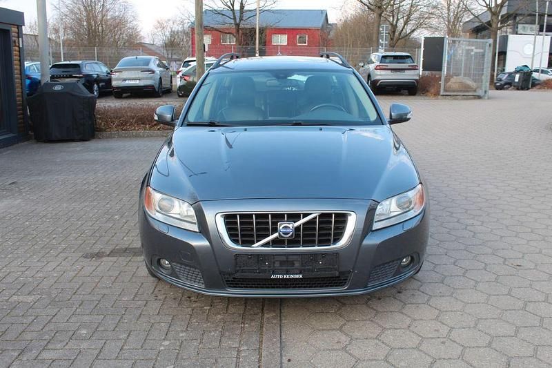 Gebraucht Volvo V70 185 PS (136 kW) 2009 Grau Kombi